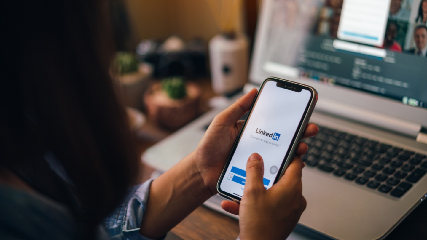 How LinkedIn Profile Rental Accelerates Your Appointment Setting Results